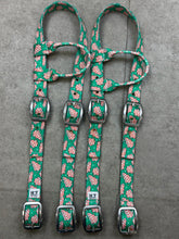 Load image into Gallery viewer, Christmas Tree Cakes Tack