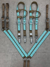 Load image into Gallery viewer, Horseshoes Tack Set