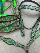 Load image into Gallery viewer, Lucky Cheetah Tack