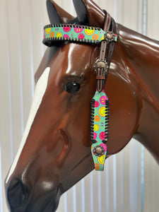 Neon Smiles Tack Set