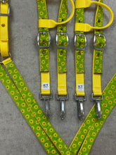 Load image into Gallery viewer, Sunflowers and Green Tack Set
