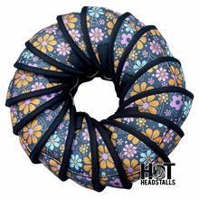 Load image into Gallery viewer, Spooky Blooms Bell Boots