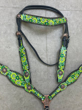 Load image into Gallery viewer, Green Flowers Tack Set