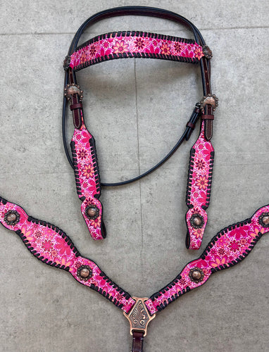 Flower Power Tack Set