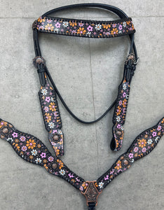 Spooky Blooms Tack Set