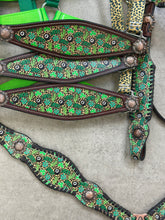 Load image into Gallery viewer, Lucky Cheetah Tack