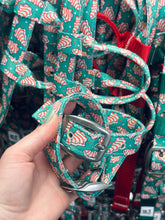 Load image into Gallery viewer, Christmas Tree Cakes Tack