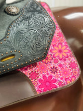 Load image into Gallery viewer, Flower Power Saddle Pad