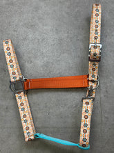 Load image into Gallery viewer, Retro Peace Tack