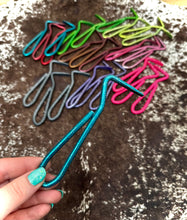 Load image into Gallery viewer, Glitter Pickers