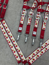 Load image into Gallery viewer, Apples Tack Set
