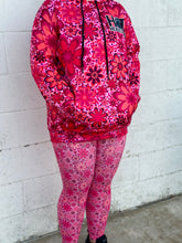 Load image into Gallery viewer, Patterned Yoga Pants