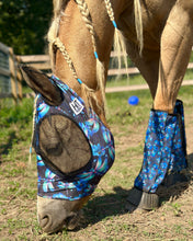 Load image into Gallery viewer, Patterned Stay-Up Fly Boots