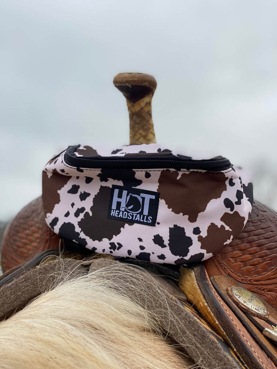 Cowhide Saddle Pouch – Hot Headstalls