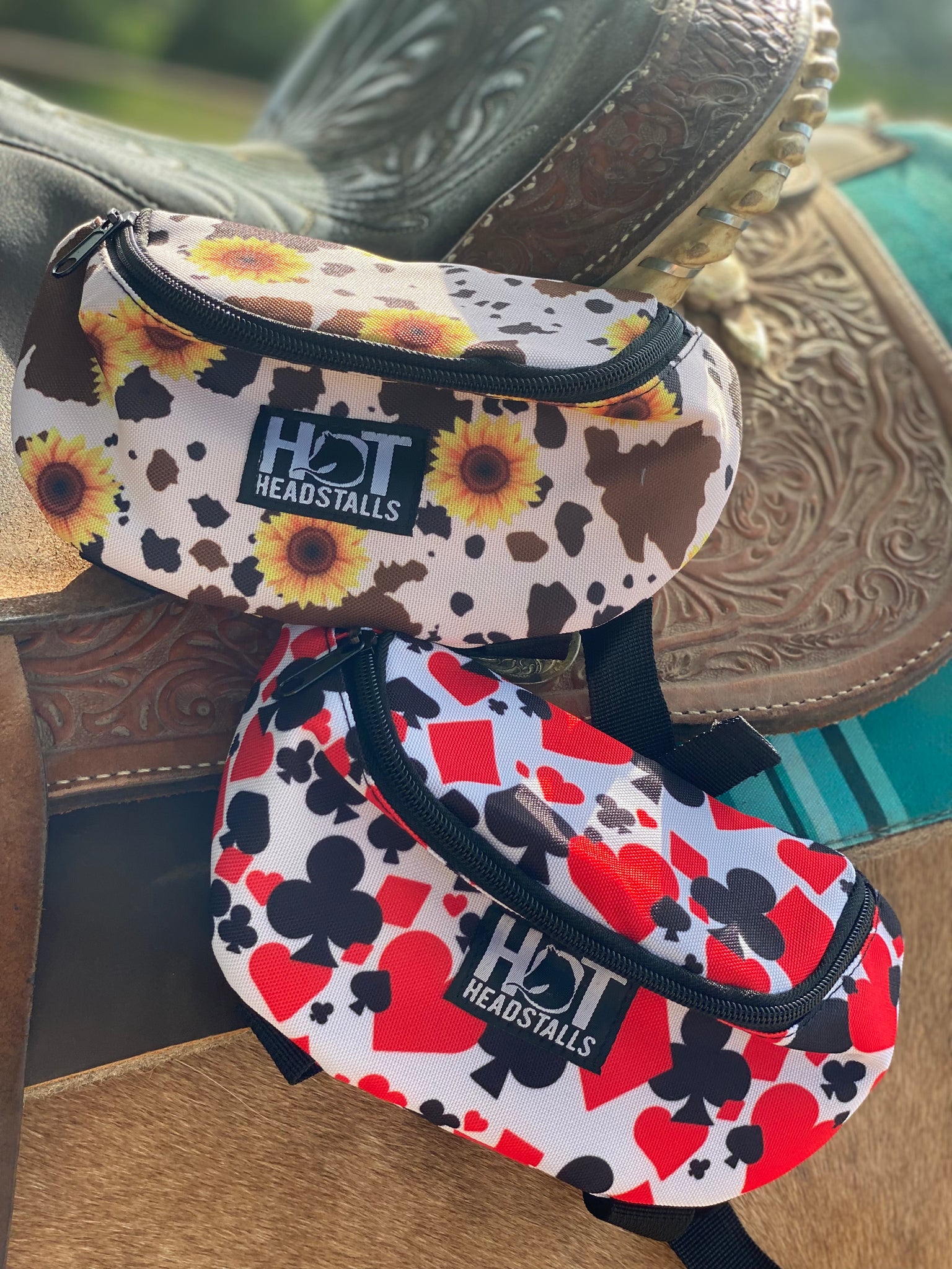 Gambler Saddle Pouch – Hot Headstalls Gambler Saddle Pouch – Hot Headstalls