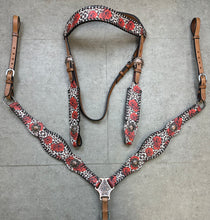 Load image into Gallery viewer, Cheetah Rose Leather Tack Set